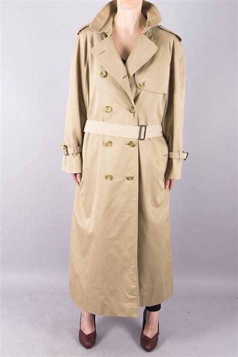 burberry trenchcoat 80s gr 36 38|burberry trench coats outlet.